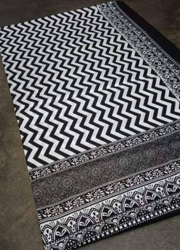 Razvi Shawl - Image 3