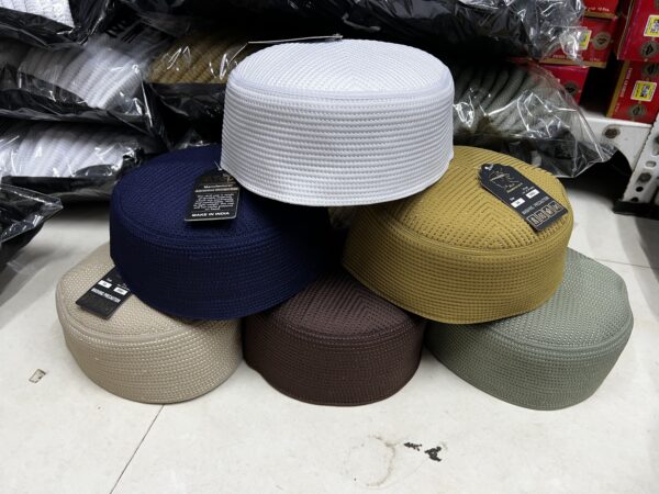 Plain Premium Cap
